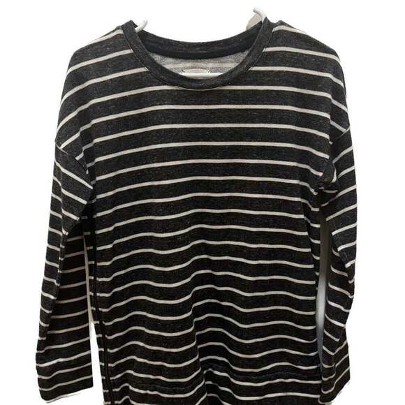 Lou & Grey Tops - Lou & Grey Black‎ White Striped Crewneck Side Zippers Long Sleeve M